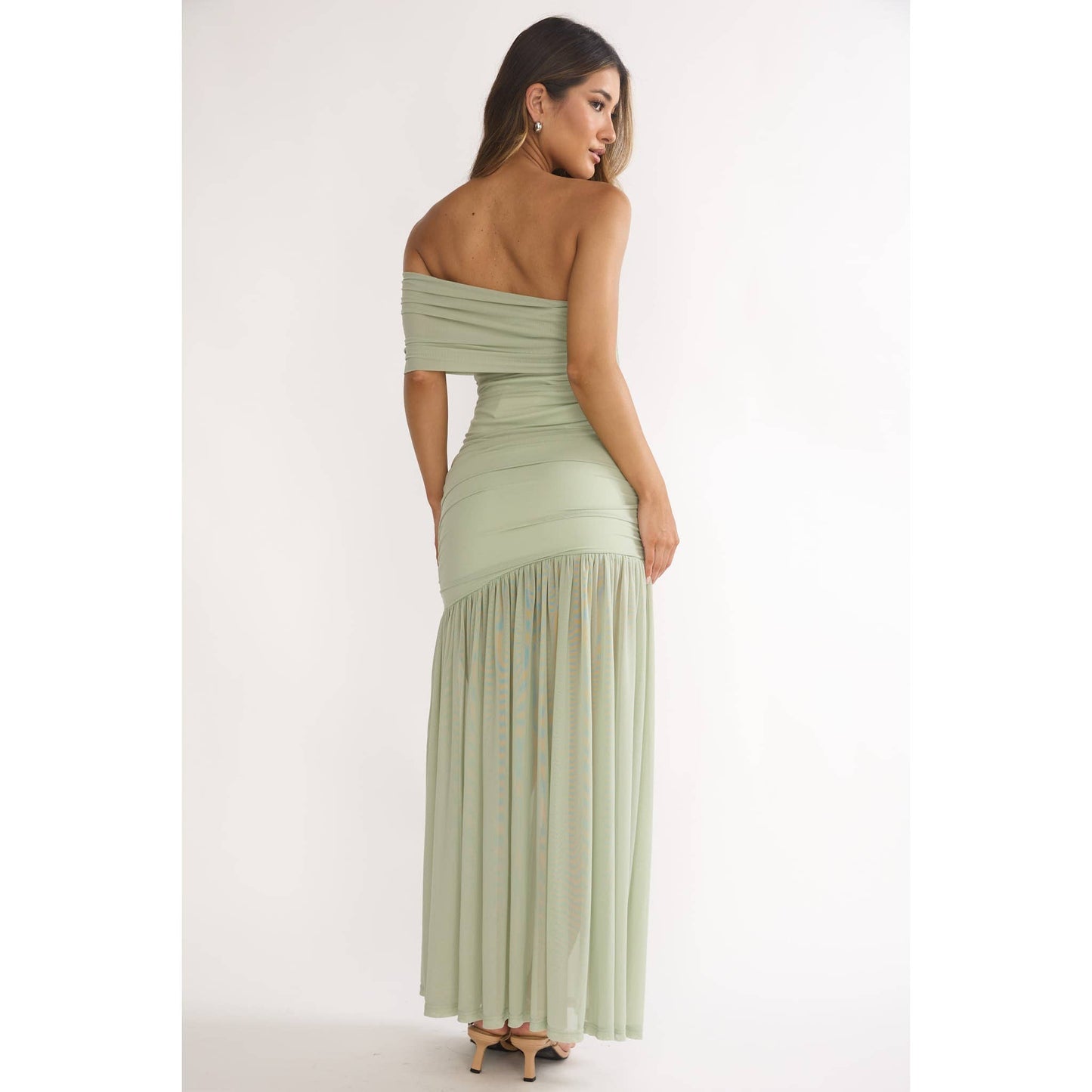 STRAPLESS ASYMMETRICAL OFF SHOULDER DRESS