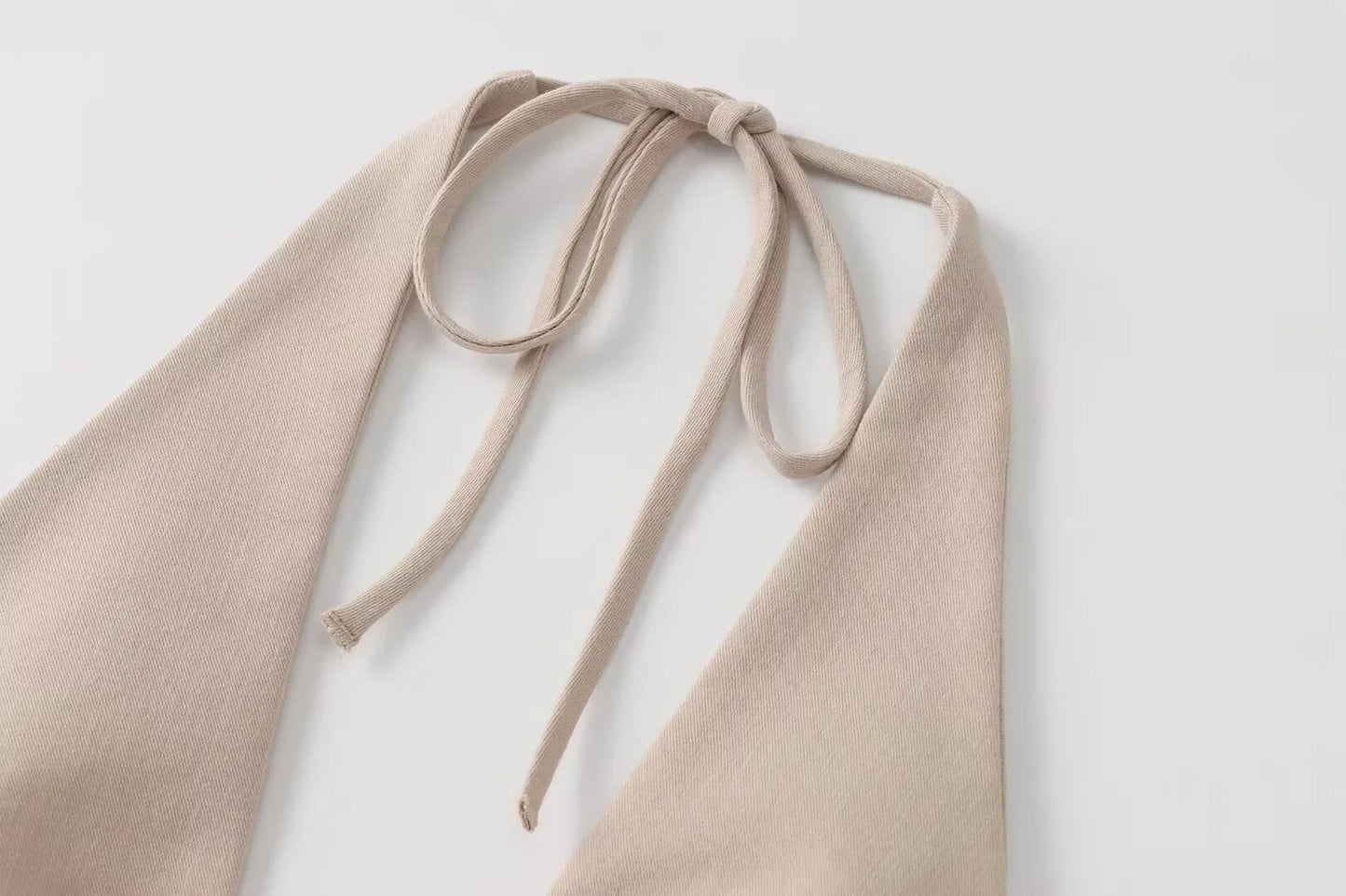 Backless vest